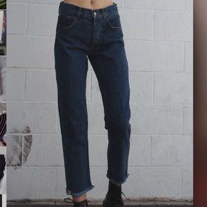 Brandy Melville High Wasted Jeans
